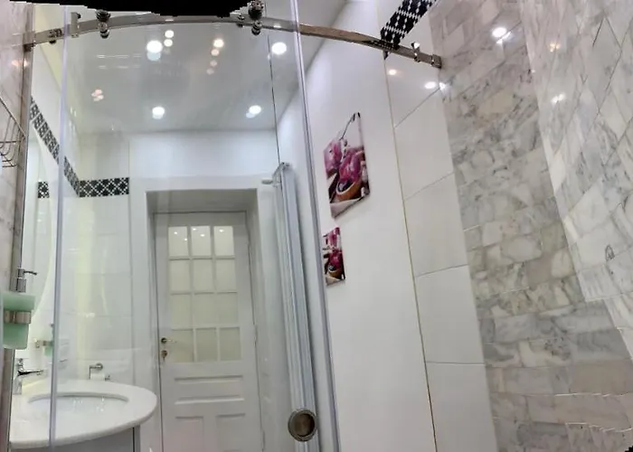 Victoria Luxury 11
