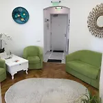 Victoria Luxury 11 Apartment