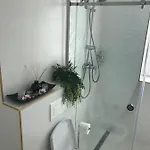 Victoria Luxury 11 *