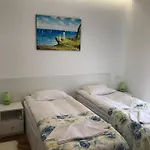 Victoria Luxury 11 Apartment *