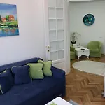 Victoria Luxury 11 Apartment Bucharest
