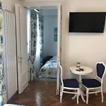 Victoria Luxury 11 * Bucharest
