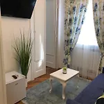 Victoria Luxury 11 Apartment