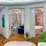 Victoria Luxury 11 Apartment Bucharest