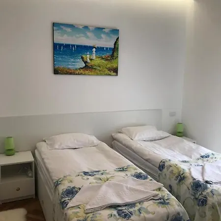 Victoria Luxury 11 Apartment *