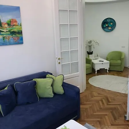 Victoria Luxury 11 Apartment Bucharest